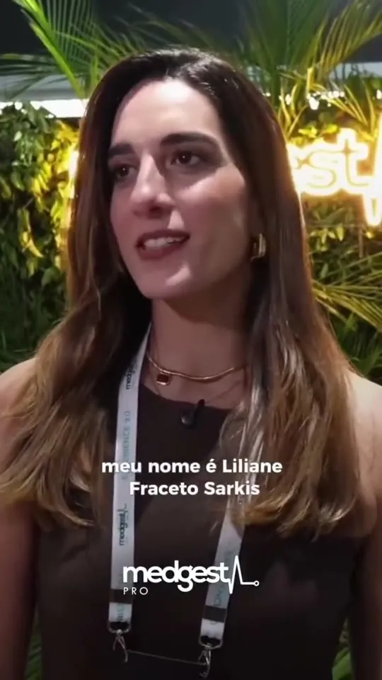 Médico participante do Medgest falando sobre a experiência no evento